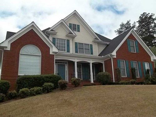 408 Mallory Circle, Loganville, GA 30052