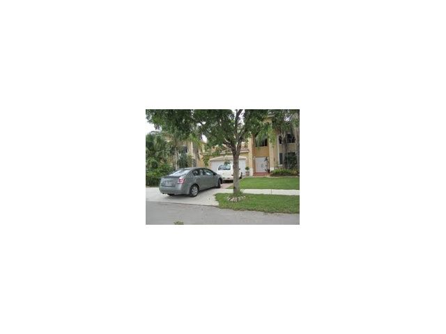 16350 SW 68 TE, Miami, FL 33193