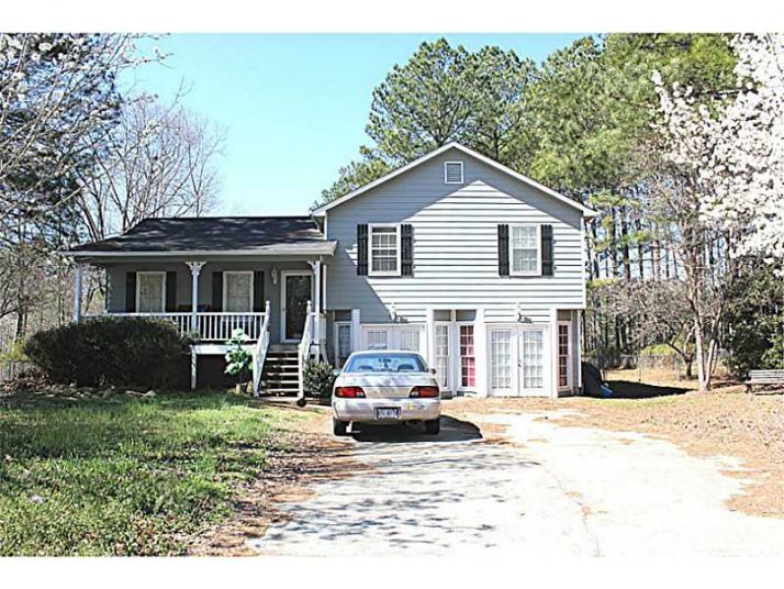 34 Sweetwater Pass, Powder Springs, GA 30127