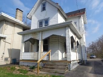 2862 Montana Ave, Cincinnati, OH 45211