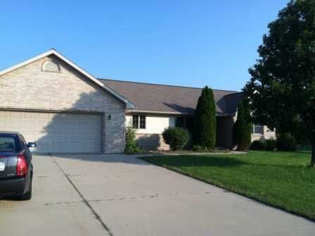 1125 Becca Ln, Napoleon, OH 43545