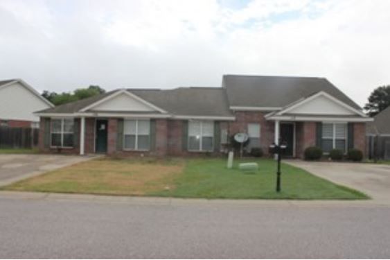 126 Jamestown Loop, Millbrook, AL 36054