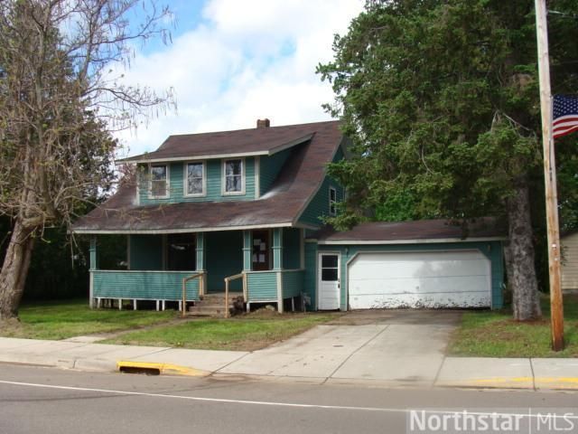 304 Lawler Ave S, Hinckley, MN 55037