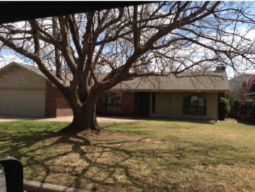 505 Tahiti Dr, Granbury, TX 76048