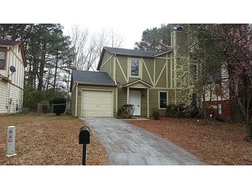 5479 Farmview Close, Stone Mountain, GA 30088