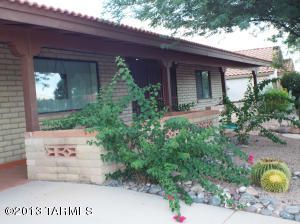 1275 N Abrego, Green Valley, AZ 85614