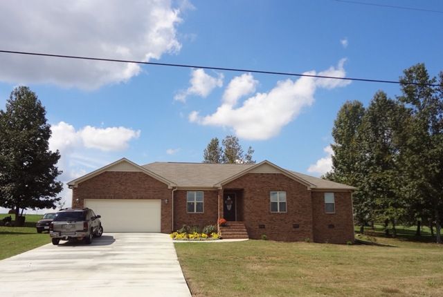 21039 Yarbrough Rd, Athens, AL 35613