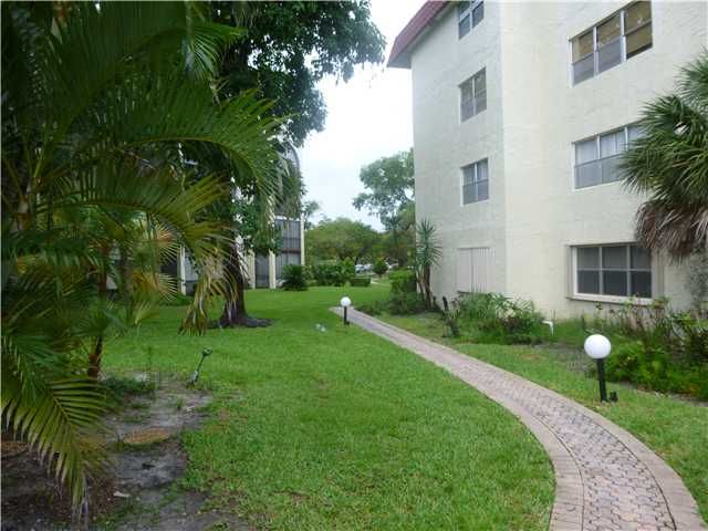 3300 Spanish Moss Ter # 113, Fort Lauderdale, FL 33319