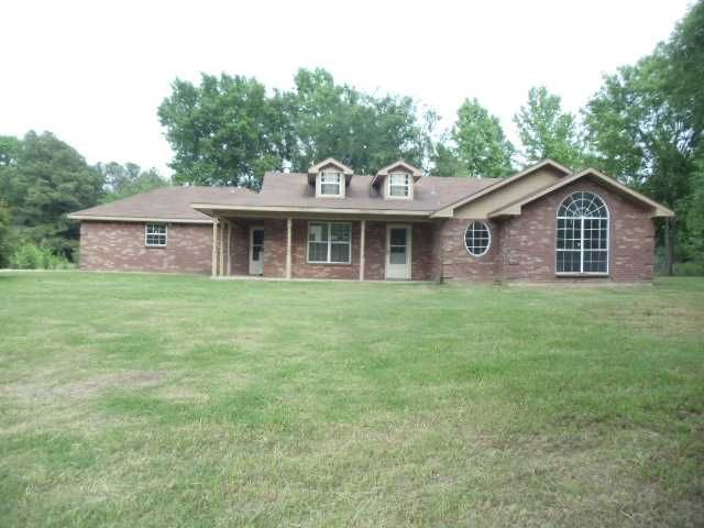 884 Cr 1683, Mount Pleasant, TX 75455