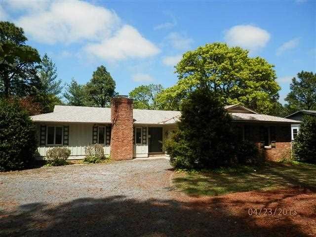 224 Firetree Ln, West End, NC 27376