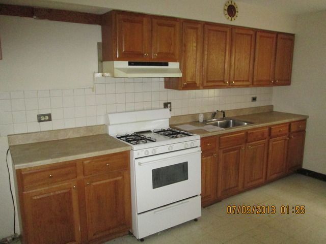 5601 W Goodman St Apt 1, Chicago, IL 60630