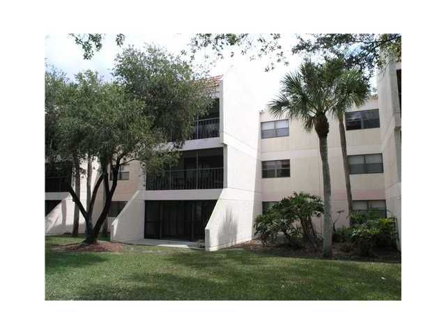 210 LAKEVIEW DR # 101, Fort Lauderdale, FL 33326