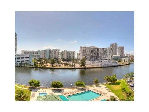 200 Leslie Dr # 808, Hallandale, FL 33009