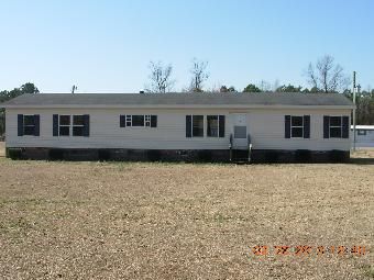 1694 Nc Highway 55 E, Mount Olive, NC 28365