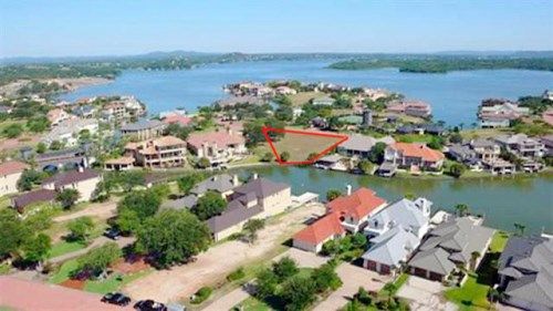 39 Applehead Island Dr, Horseshoe Bay, TX 78657