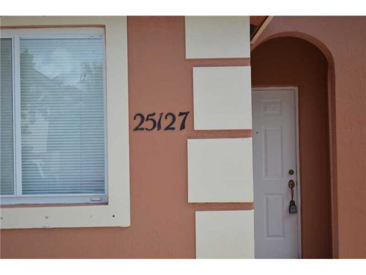 25127 SW 124 CT, Homestead, FL 33032