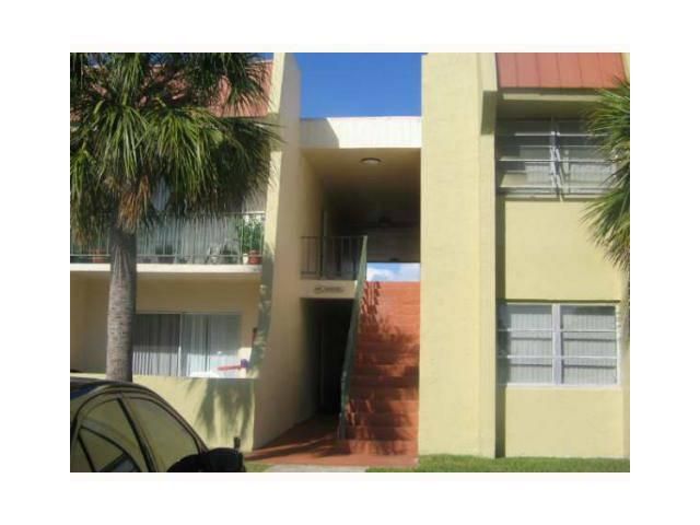 13886 SW 90 AV # 0, Miami, FL 33176