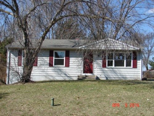 9792 Taro Rd, Middleville, MI 49333
