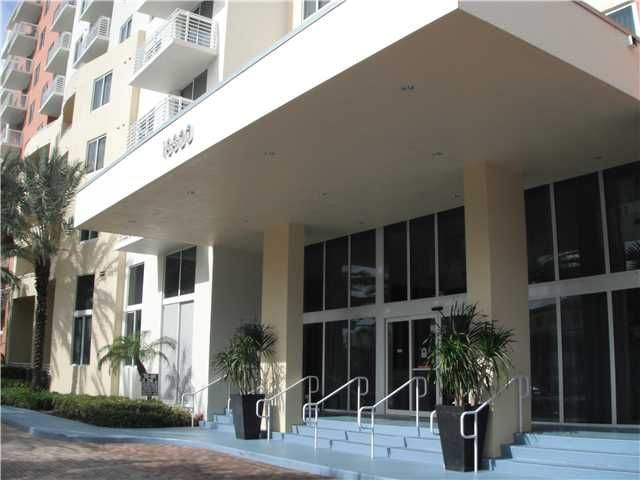 18800 Ne 29th Ave Apt 817, Miami, FL 33180