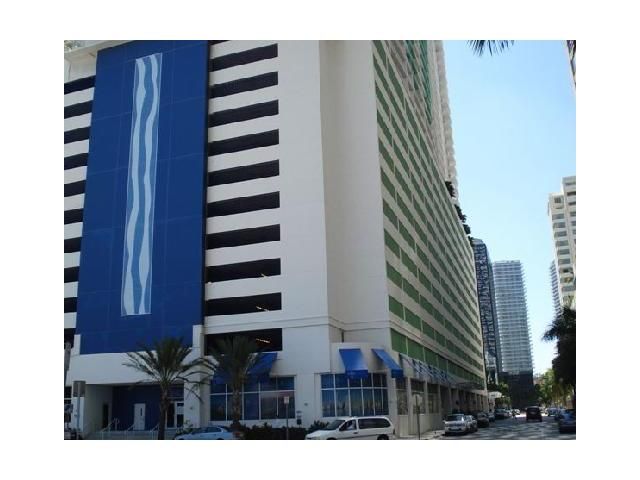 1200 BRICKELL BAY DR # 3012, Miami, FL 33131