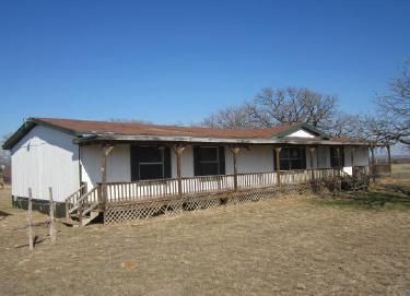 648 County Road 1470, Chico, TX 76431