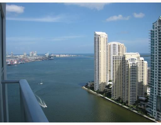 300 S BISCAYNE BL # T-2706, Miami, FL 33131