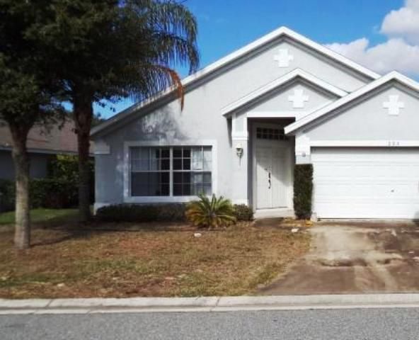 230 Garberia Dr, Davenport, FL 33837