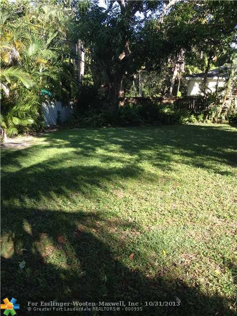 465 NE 50 TE, Miami, FL 33137