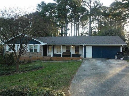 1725 Corinth Circle, Stone Mountain, GA 30087