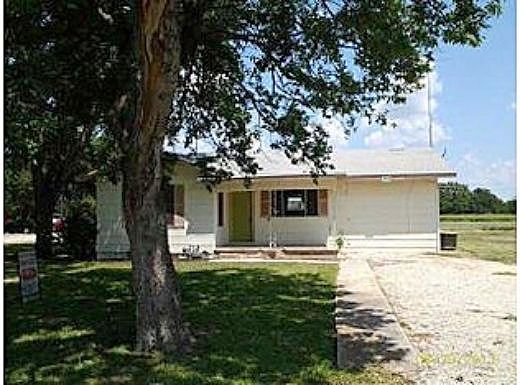 Pecan St, Granger, TX 76530