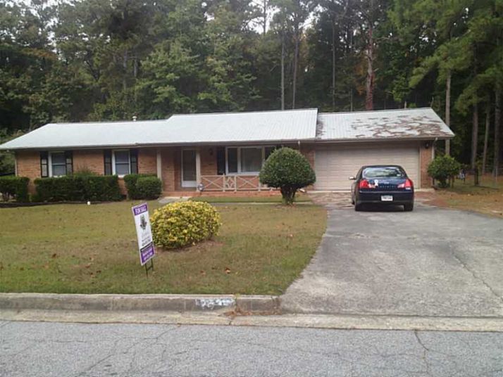 2435 Thornton Drive, Atlanta, GA 30349