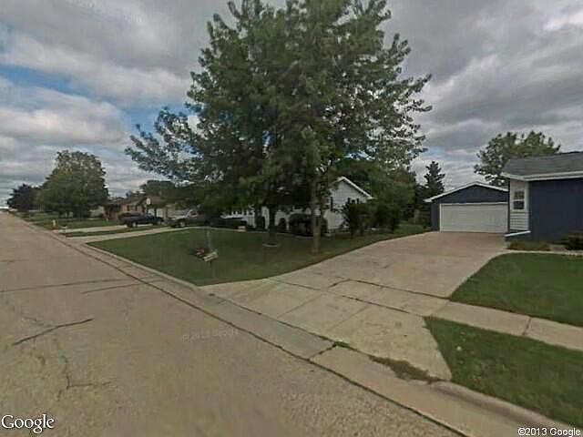 Inverness Ln, Neenah, WI 54956