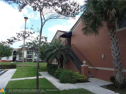 8060 N NOB HILL RD # 202, Fort Lauderdale, FL 33321