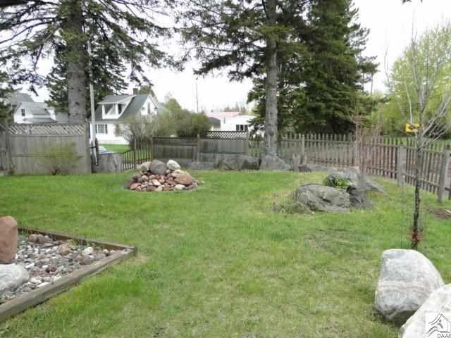 921 9th Ave, Two Harbors, MN 55616