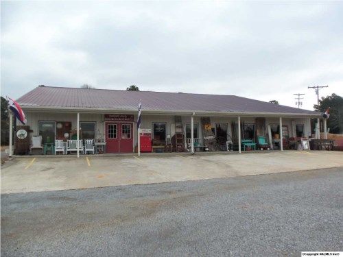 2050 Highway 31 N.W, Hartselle, AL 35640