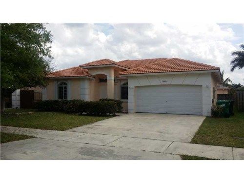 16072 SW 147 LN, Miami, FL 33196