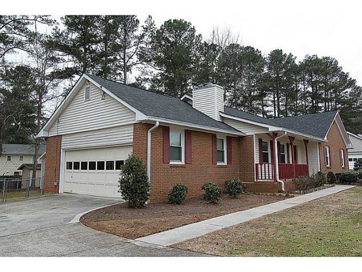 5274 Wydella Road Sw, Lilburn, GA 30047