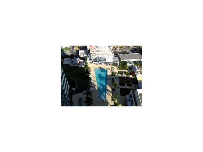 3301 NE 1 AV # H2104, Miami, FL 33137