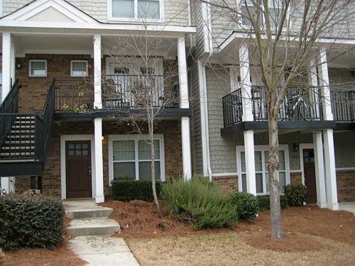 Unit 326 - 1035 Barnett Shoals Road, Athens, GA 30605