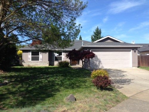 1259 Joshua Court, Central Point, OR 97502