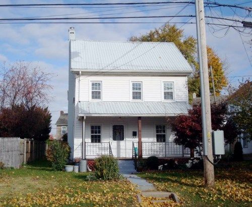 107 W MAIN STREET, Leola, PA 17540