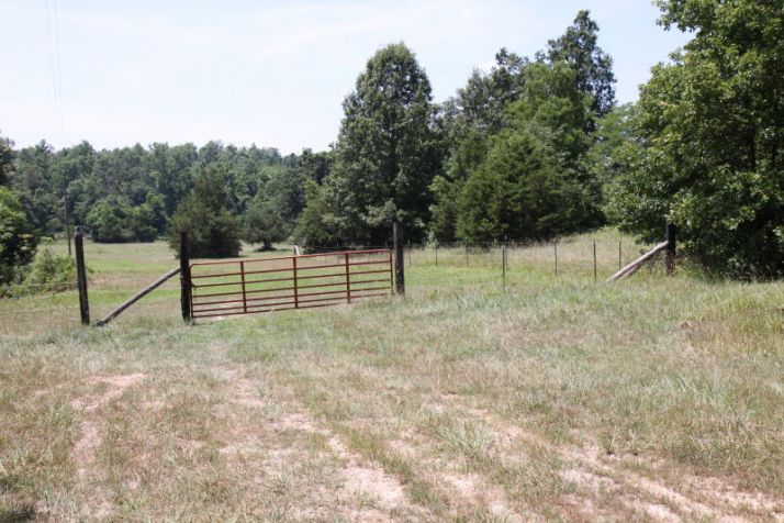 3484 Old Jackson Rd, Imboden, AR 72434