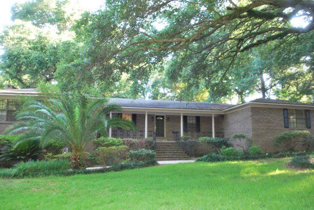 606 Sandpiper Ln, Daphne, AL 36526