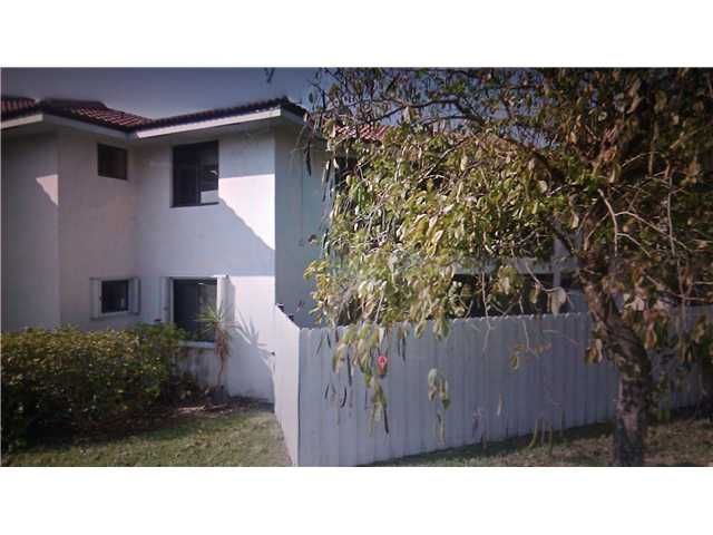 9720 SW 138 AV # 9720, Miami, FL 33186