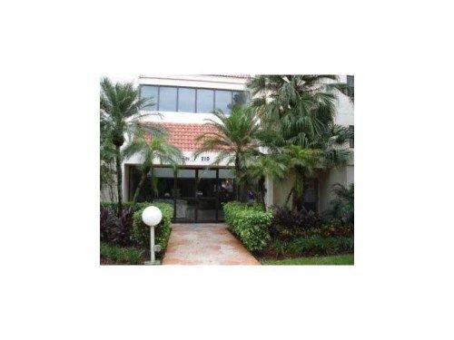 210 LAKEVIEW DR # 105, Fort Lauderdale, FL 33326