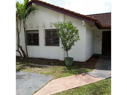 11310 SW 25 TE, Miami, FL 33165