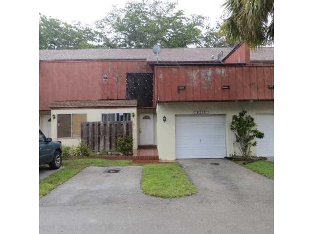 8208 NW 8th Pl # 4, Fort Lauderdale, FL 33324