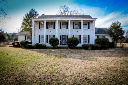 8495 Mt Mills Rd, Cherokee, AL 35616