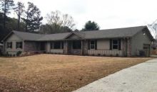 425 Robin Court Roswell, GA 30076