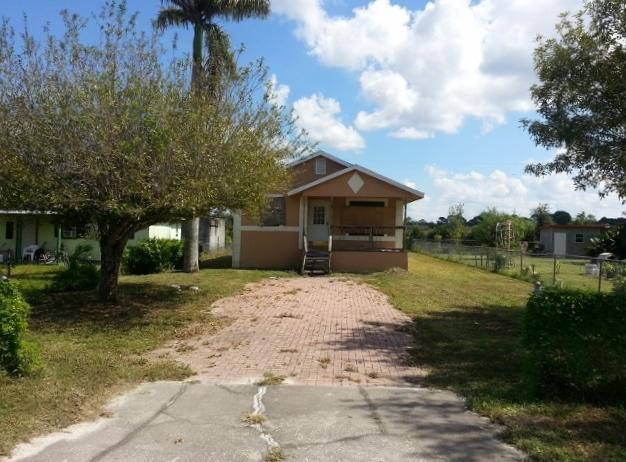 1404 North Apple Street, Immokalee, FL 34142